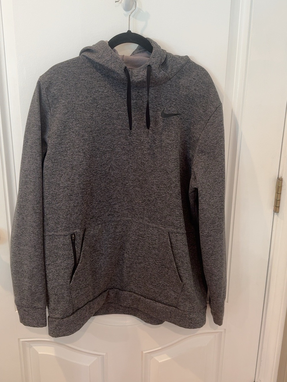 Nike Dri-FIT Gray Pullover Hoodie XL Standard Fit Zip Pockets Athletic